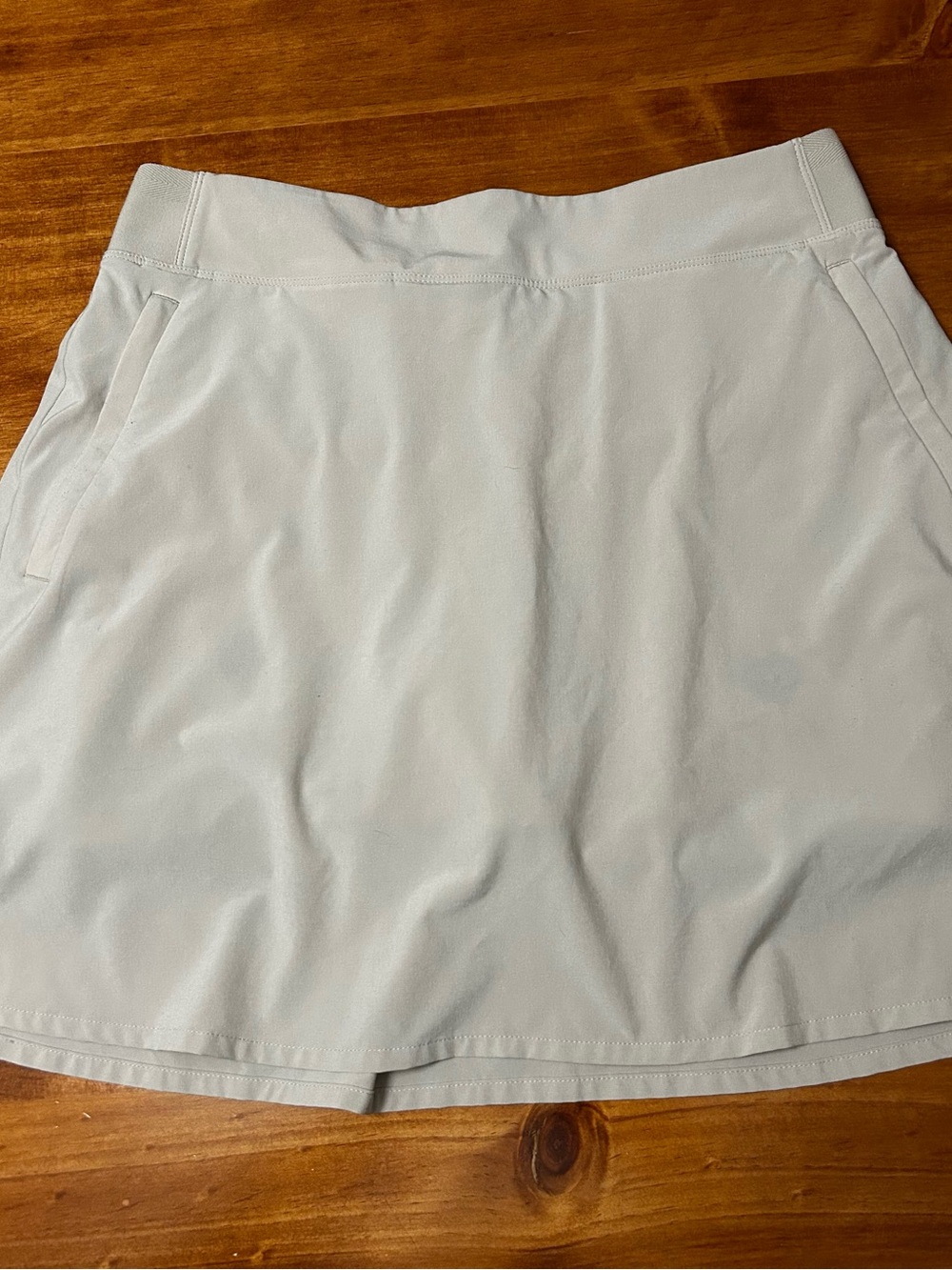 Athleta Skort Khaki Elastic Waist 8